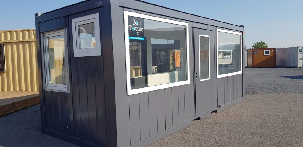 Contenedor 20 Pies Oficina Semividriada – BATIMODULE - Imagen 3